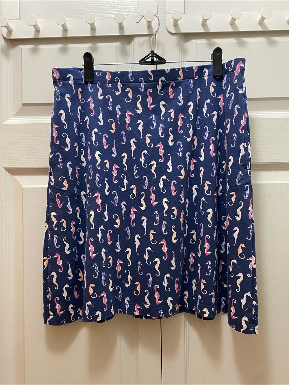 J. Jill Navy A-Line Skirt w/Multicolor Seahorse Print Size M Cotton/Modal Blend